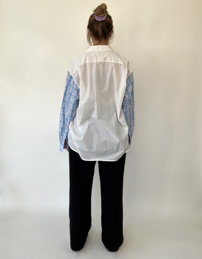 Duo blouse white - blue checkered sleeves